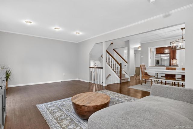 231 Carrollwood Drive, Tarrytown, NY 10591