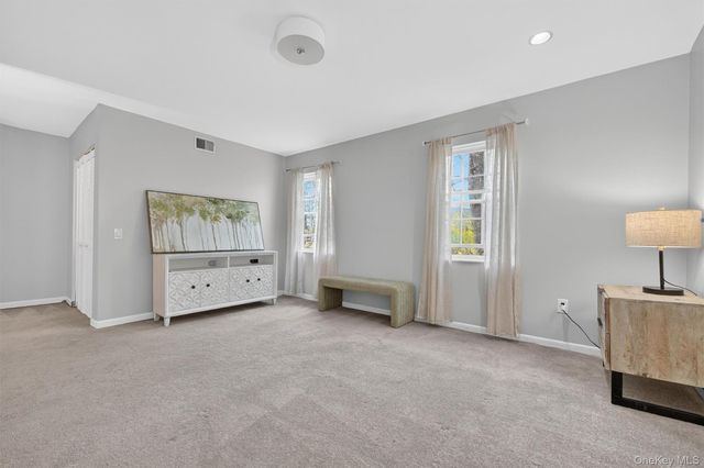231 Carrollwood Drive, Tarrytown, NY 10591