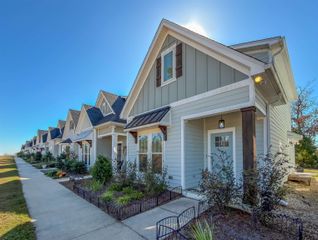 2856 Blue Blossom Trail, Tallahassee, FL 32308