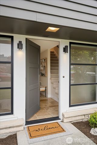 1908 122nd Avenue SE, Bellevue, WA 98005