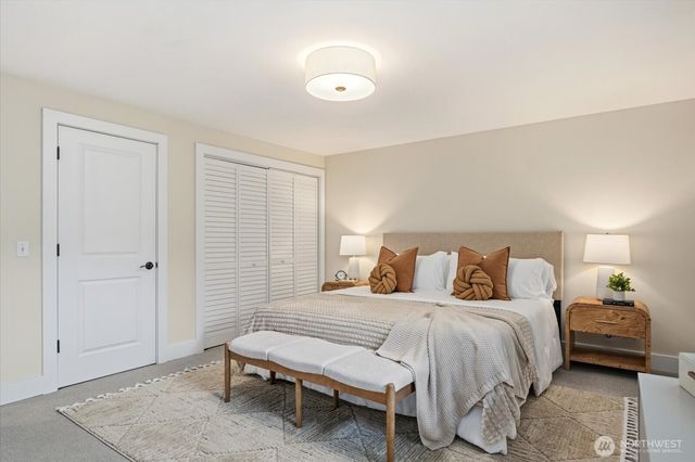 1908 122nd Avenue SE, Bellevue, WA 98005