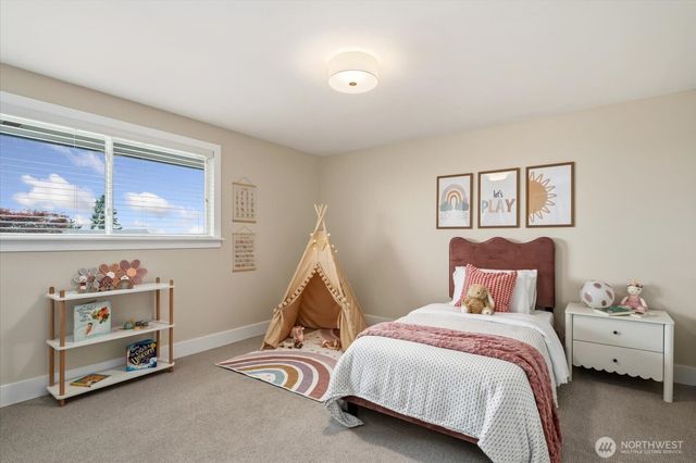 1908 122nd Avenue SE, Bellevue, WA 98005