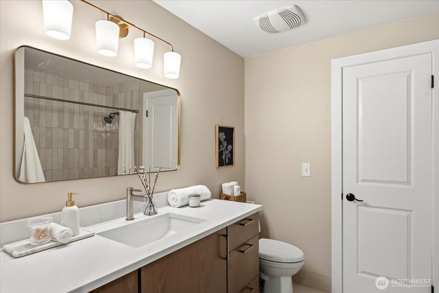 1908 122nd Avenue SE, Bellevue, WA 98005