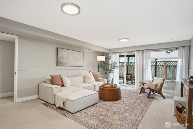1908 122nd Avenue SE, Bellevue, WA 98005