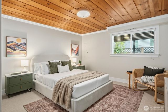 1908 122nd Avenue SE, Bellevue, WA 98005