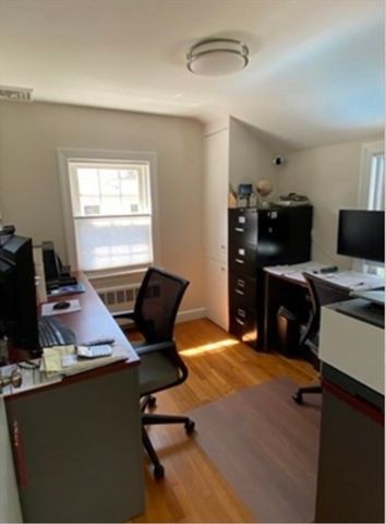 15 Campbell Rd, Arlington, MA 02476