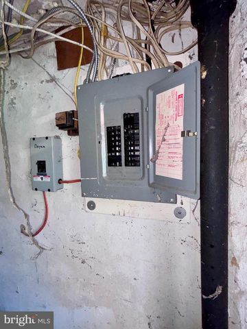 5814 N FAIRHILL ST, Philadelphia, PA 19120