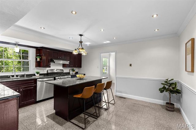 15486 Hitchcock Road, Chesterfield, MO 63017