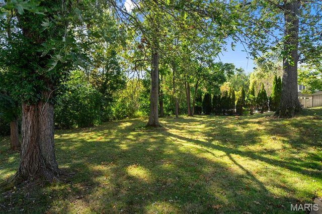 15486 Hitchcock Road, Chesterfield, MO 63017