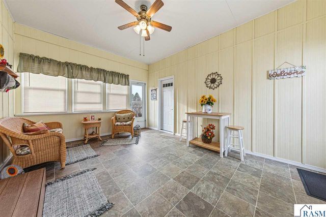 106 Marquette Avenue, North Mankato, MN 56003