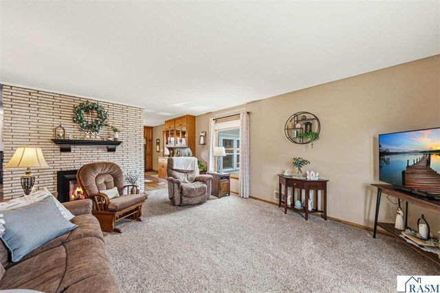 106 Marquette Avenue, North Mankato, MN 56003