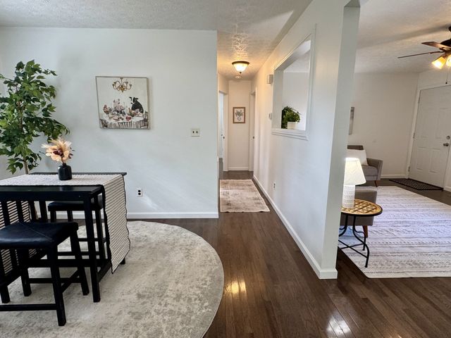 1196 Windsor Cir, Lyles, TN 37098