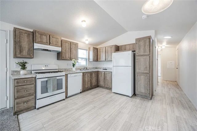 995 Pomona 65, Corona, CA 92882