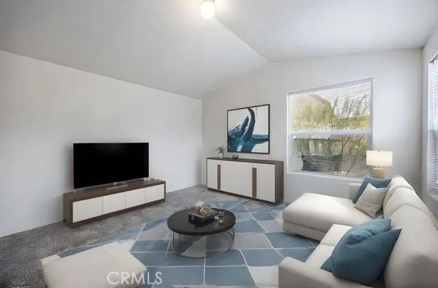 995 Pomona 65, Corona, CA 92882