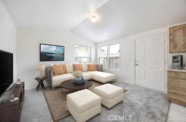 995 Pomona 65, Corona, CA 92882