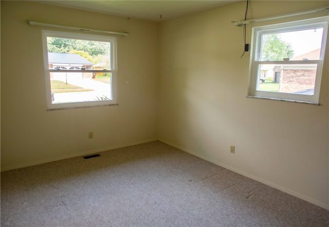 5184 Seville Drive, Englewood, OH 45322