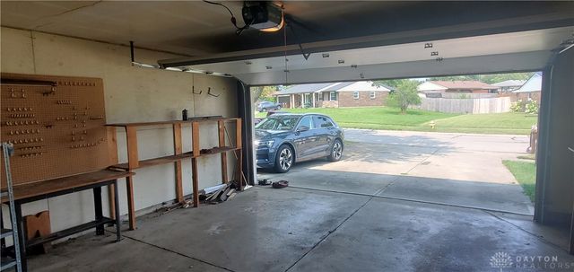 5184 Seville Drive, Englewood, OH 45322