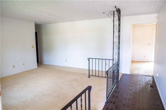 5184 Seville Drive, Englewood, OH 45322
