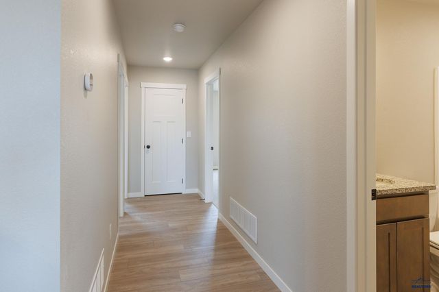 333 N VALLEY DR, Rapid City, SD 57703