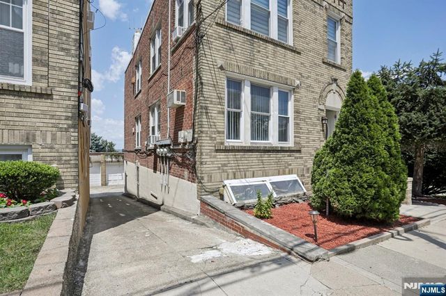 9021 Smith Avenue 2, North Bergen, NJ 07047