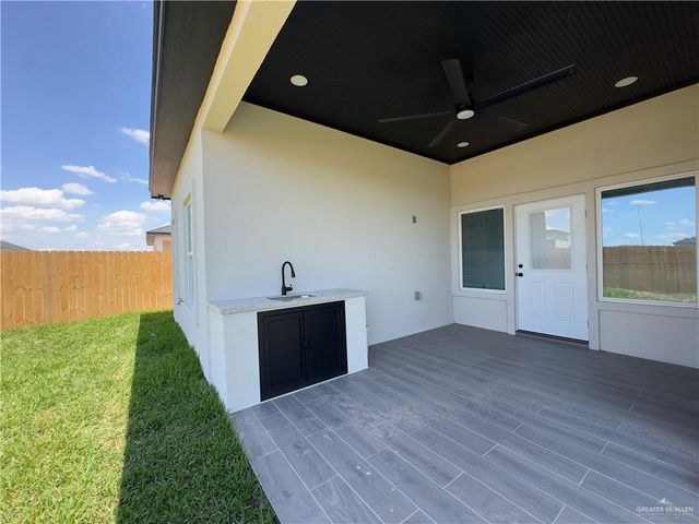 905 Durango Drive, Mission, TX 78574