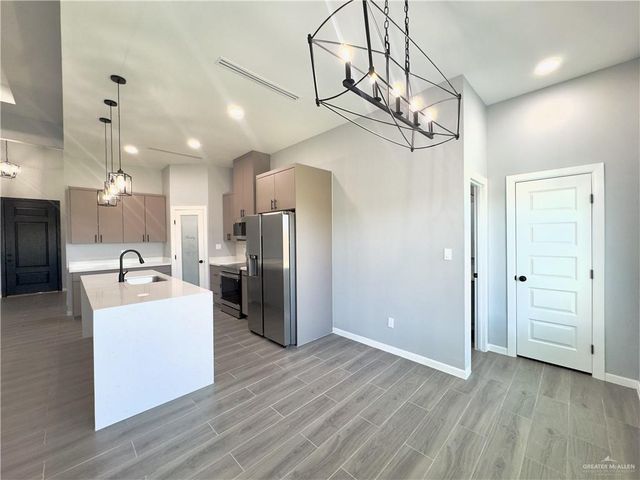 905 Durango Drive, Mission, TX 78574