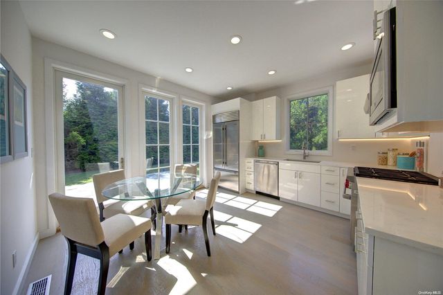 2 Crystal Mews Lane, East Hampton, NY 11937