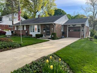 1033 North Main Street, Allentown City, PA 18014