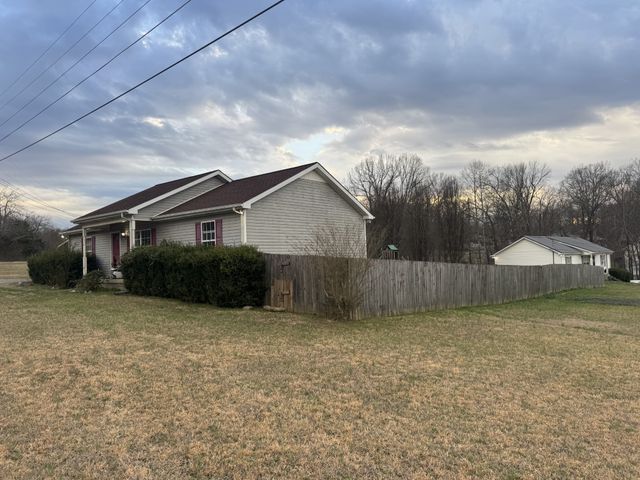 7737 Crossroads Blvd, Lyles, TN 37098