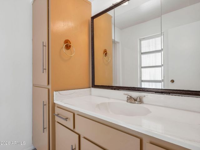 11070 W PLEASANT VALLEY Road, Sun City, AZ 85351