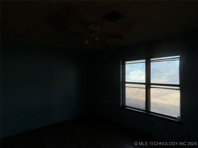 1103 W 20th Street, Claremore, OK 74017