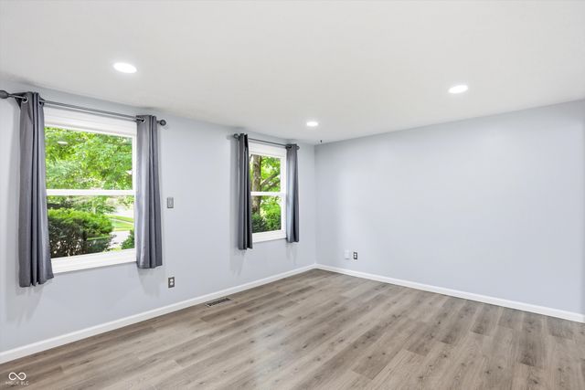 11357 Wood Creek Drive, Carmel, IN 46033