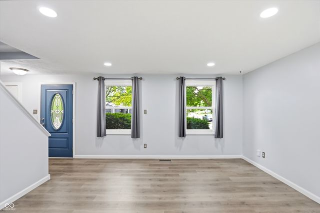 11357 Wood Creek Drive, Carmel, IN 46033