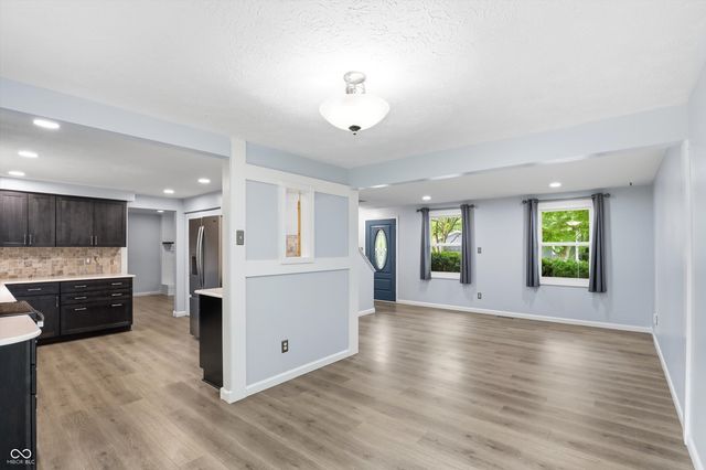 11357 Wood Creek Drive, Carmel, IN 46033