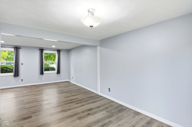 11357 Wood Creek Drive, Carmel, IN 46033