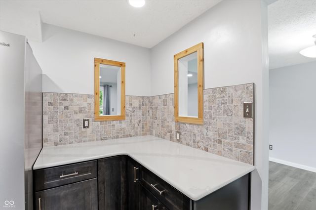 11357 Wood Creek Drive, Carmel, IN 46033
