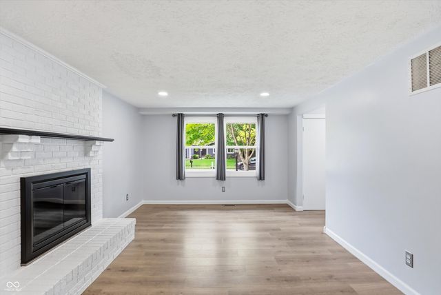 11357 Wood Creek Drive, Carmel, IN 46033