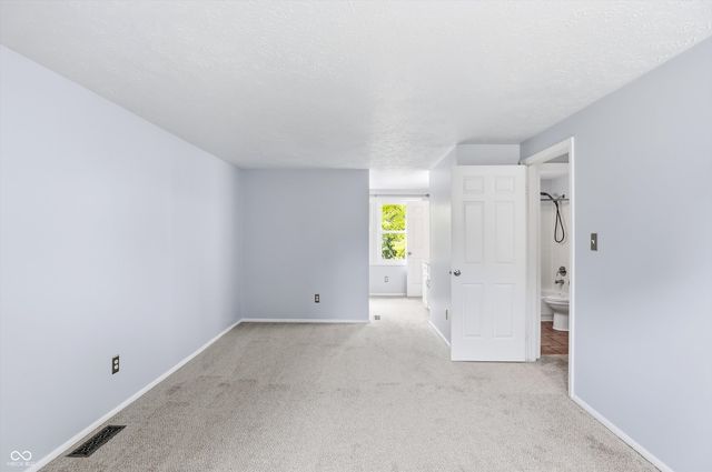 11357 Wood Creek Drive, Carmel, IN 46033