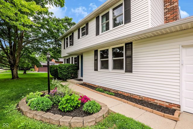 11357 Wood Creek Drive, Carmel, IN 46033
