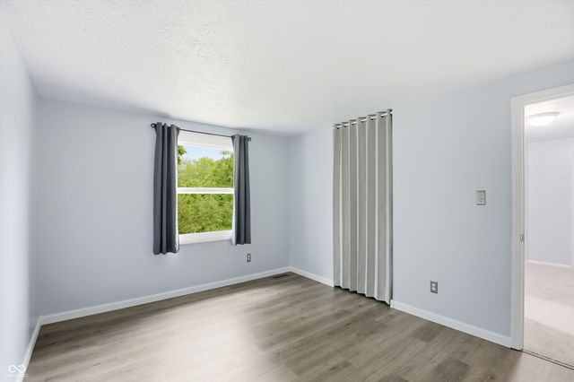 11357 Wood Creek Drive, Carmel, IN 46033