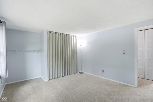 11357 Wood Creek Drive, Carmel, IN 46033