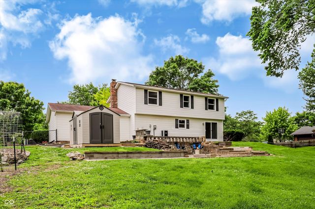 11357 Wood Creek Drive, Carmel, IN 46033