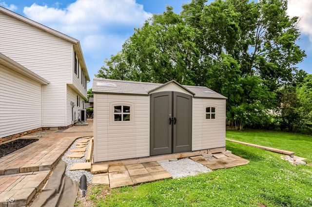 11357 Wood Creek Drive, Carmel, IN 46033