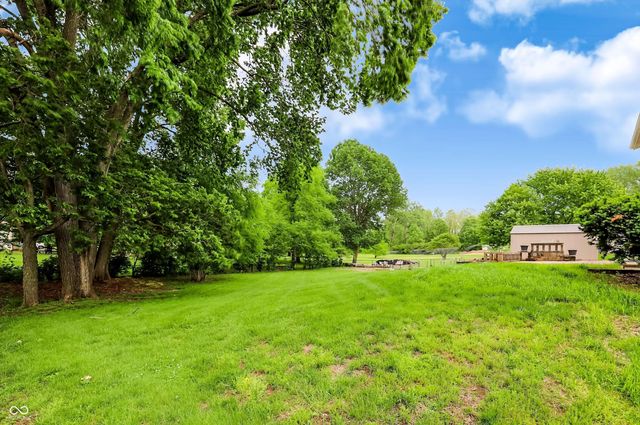 11357 Wood Creek Drive, Carmel, IN 46033