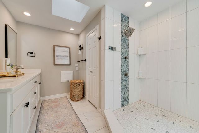 1108 N Lakeshore Drive, Rockwall, TX 75087