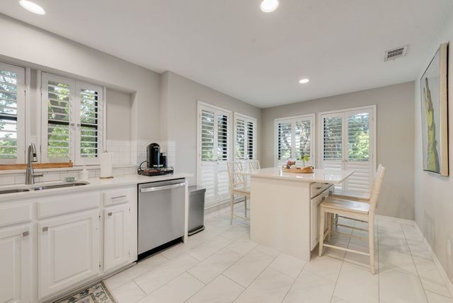 1108 N Lakeshore Drive, Rockwall, TX 75087