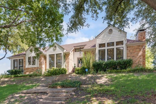 1108 N Lakeshore Drive, Rockwall, TX 75087