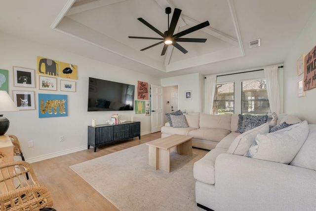 1108 N Lakeshore Drive, Rockwall, TX 75087