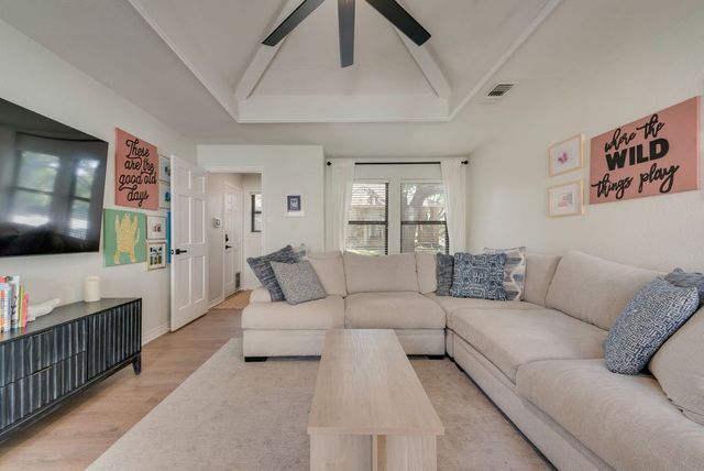 1108 N Lakeshore Drive, Rockwall, TX 75087