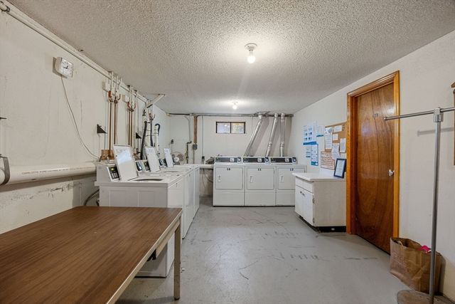 12 Candlewood Ln 1-7, Dennis, MA 02639